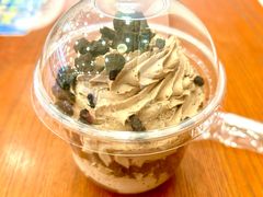 -红宝石·鲜奶小方·海派西点房(南丹店)