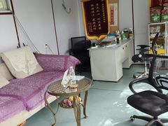 -宠物寄养训练学校