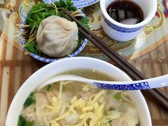 -笑来喜馄饨小笼工坊店(湖滨街店)