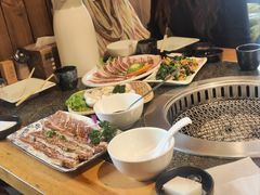 -梦山水日本烧肉(五四广场店)