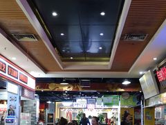 大堂-食上东新街美食街区(民乐新都会店)