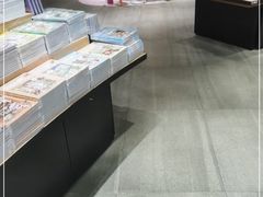 -覔书店(壹方城店)