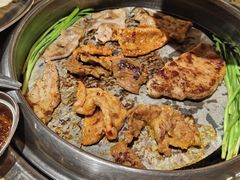 -姜胖胖韩式自助烤肉(光明万达店)