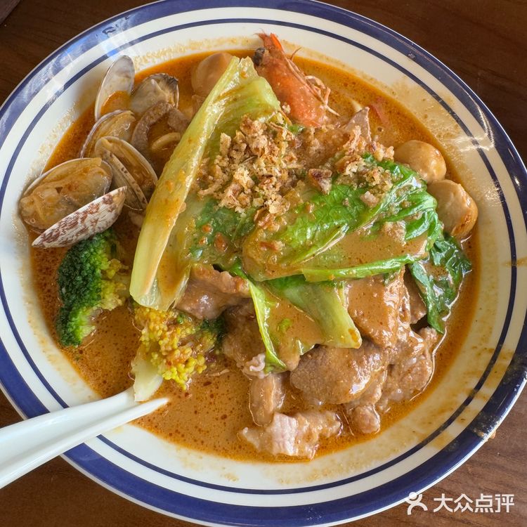 夏天到了外卖点一份四果汤喝吧