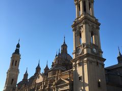 -皮拉尔圣母圣殿主教座堂