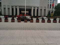 -人民广场