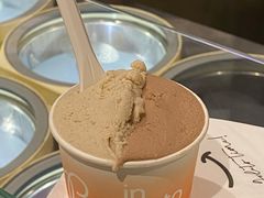 朗姆栗子-Dip in Gelato(富民路店)