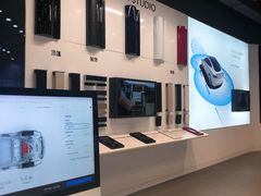 -TESLA 特斯拉(上海太古汇体验店)