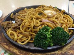 铁板泡菜肥牛炒乌冬-佰搭果·广式茶餐厅(石牌东路店)