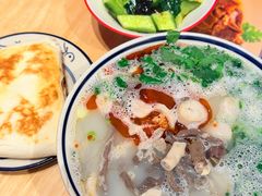 -秦䩊会·陕西biangbiang面(畹町路店)