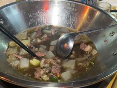 -大众跷脚牛肉馆·非遗传承单位(峨眉山店)