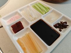 -悦融琥珀·京鲁菜·海味珍品(西单店)