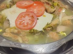 -盐井记·自贡美蛙鲜锅兔(中和店)