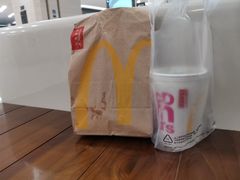 -麦当劳(民盈·国贸城店)