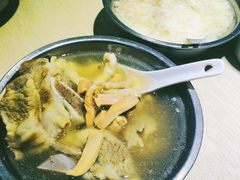 骨髓筒骨-广达眼镜炖罐(广达店)