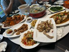 -鑫悦楼煎蟹·16年海鲜大排档