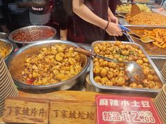 -丁家坡洋芋·观音桥好吃街A区(全国总店)