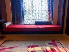 -成都保利公园皇冠假日酒店(熊猫基地店)