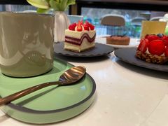 -潮一不贰·法式甜品·生日蛋糕·西式简餐(外滩店)