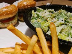 -The Habit Burger Grill 哈比特汉堡(爱琴海店)