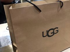 -UGG(燕莎奥特莱斯购物中心店)