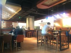 -The Habit Burger Grill 哈比特汉堡(复兴soho店)