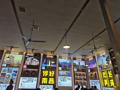 -冶建镜子·老南昌大排档·江西虾王(总店)