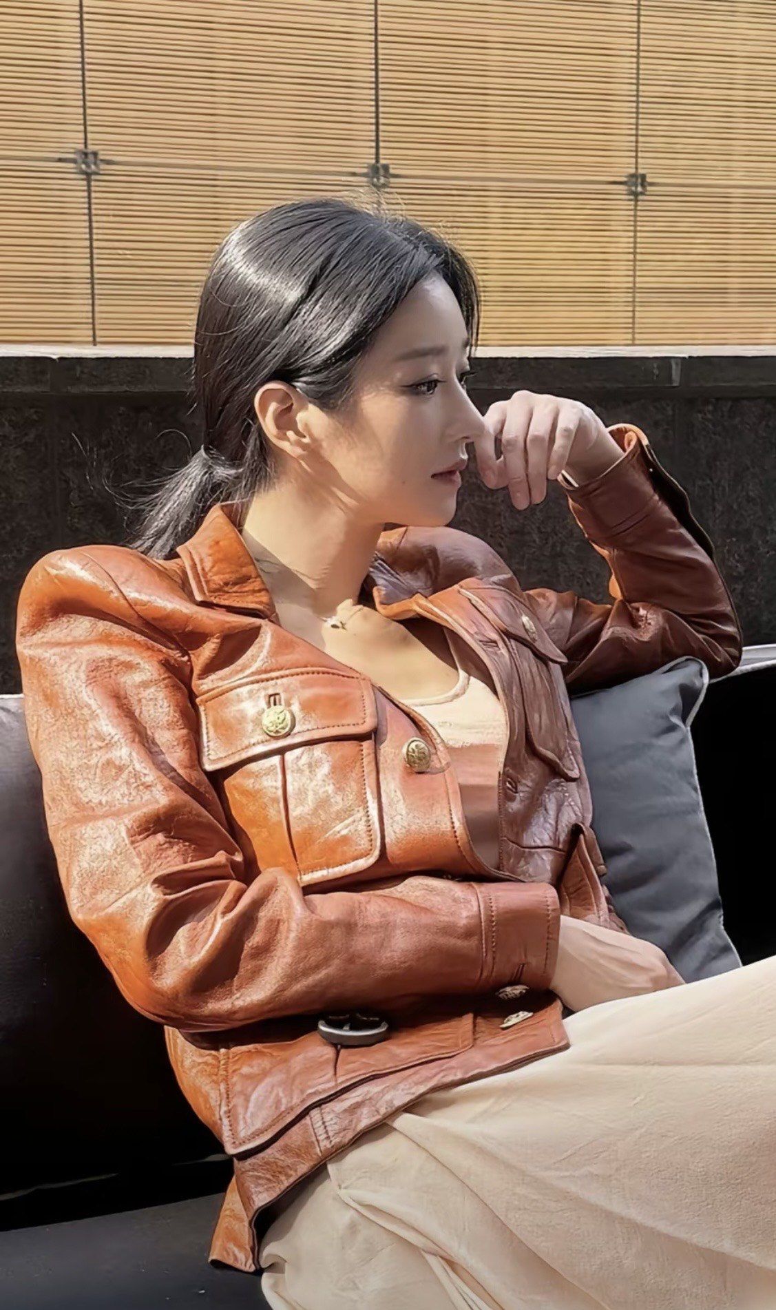 大五官的人很适合黑发