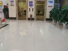 -时代跃都足疗保健休闲广场(二号桥店)