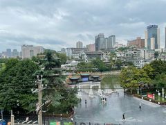 -包整·丝娃娃(一览甲秀楼风景店)