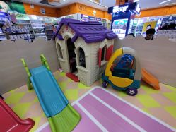 -孩子王童乐园(青岛万达店)