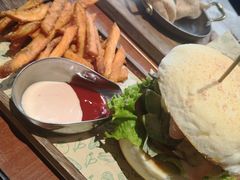 自选汉堡-魏斯理汉堡(西安沣东吾悦店)