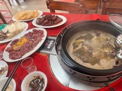 -花苑美食横琴生蚝火锅(拱北粤华路店)