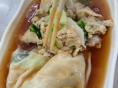 -后街女孩肠粉店