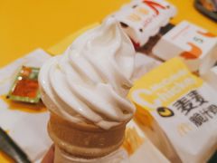 圆筒-麦当劳(新塘万达广场分店)