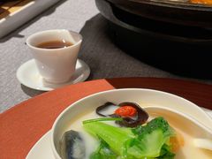 鱼汤煮时蔬-柿合缘新京菜(国金中心商场店)