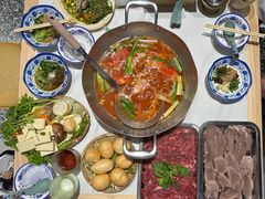 -王奋斗贵州酸汤牛肉火锅