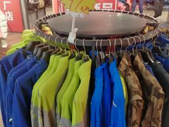 -华联商厦(火车站店)