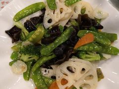 -慈心素食馆(绳金塔店)