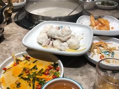 招牌鲜鱼片-淘米捞·米汤脆鲩鱼火锅(福田皇岗店)