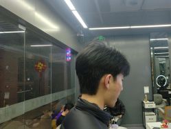 点击看大图 -藤野造型烫发染发