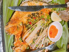 傣族香茅草烤罗非鱼-雀舞·私食(凯德店)
