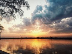 -人民防洪胜利纪念塔