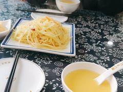 -八两八金·莱芜特色炒鸡(市南漳浦路店)