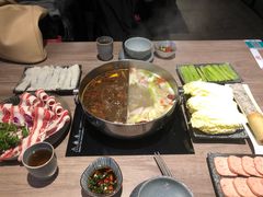 -老鼎旺安格斯牛肉火锅(衡艺广场店)