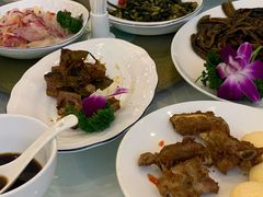 -南京钟山宾馆(江苏省会议中心)