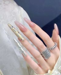 -桃色美甲沙龙