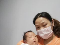 -爱的果实月嫂育婴师(世纪东方店)