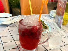 -顶峰夜宴·龙虾烧烤大排档(九江学院店)