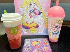 -奈雪的茶(华侨城创意园店)